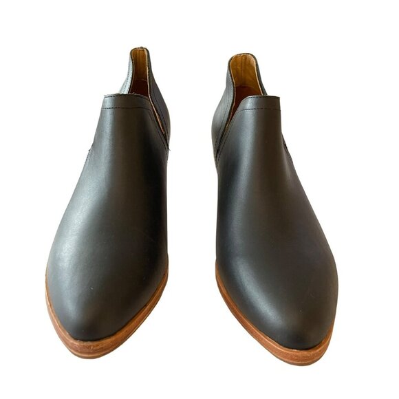 Nisola Water Resistant Mia Everyday Black Leather Chelsea Ankle Boots Size 8 NEW - Picture 2 of 6